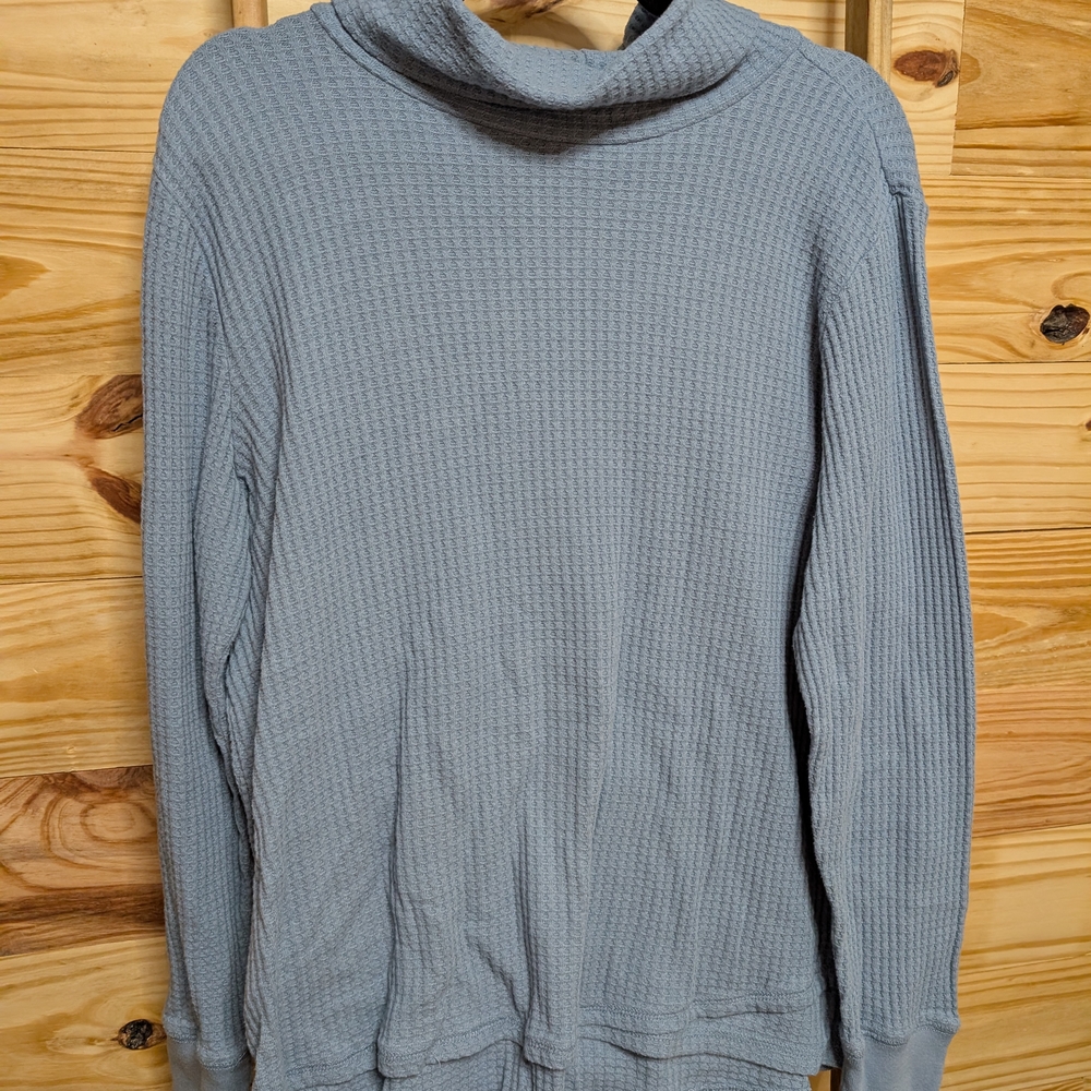 Como Vintage ♥️ Light Blue Women's Sweater